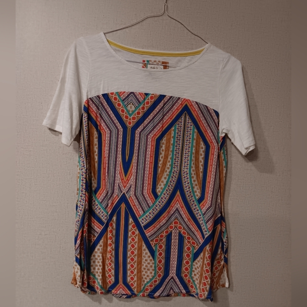 Meadow Rue White Short Sleeve Top with Multicolor Geometric Panel